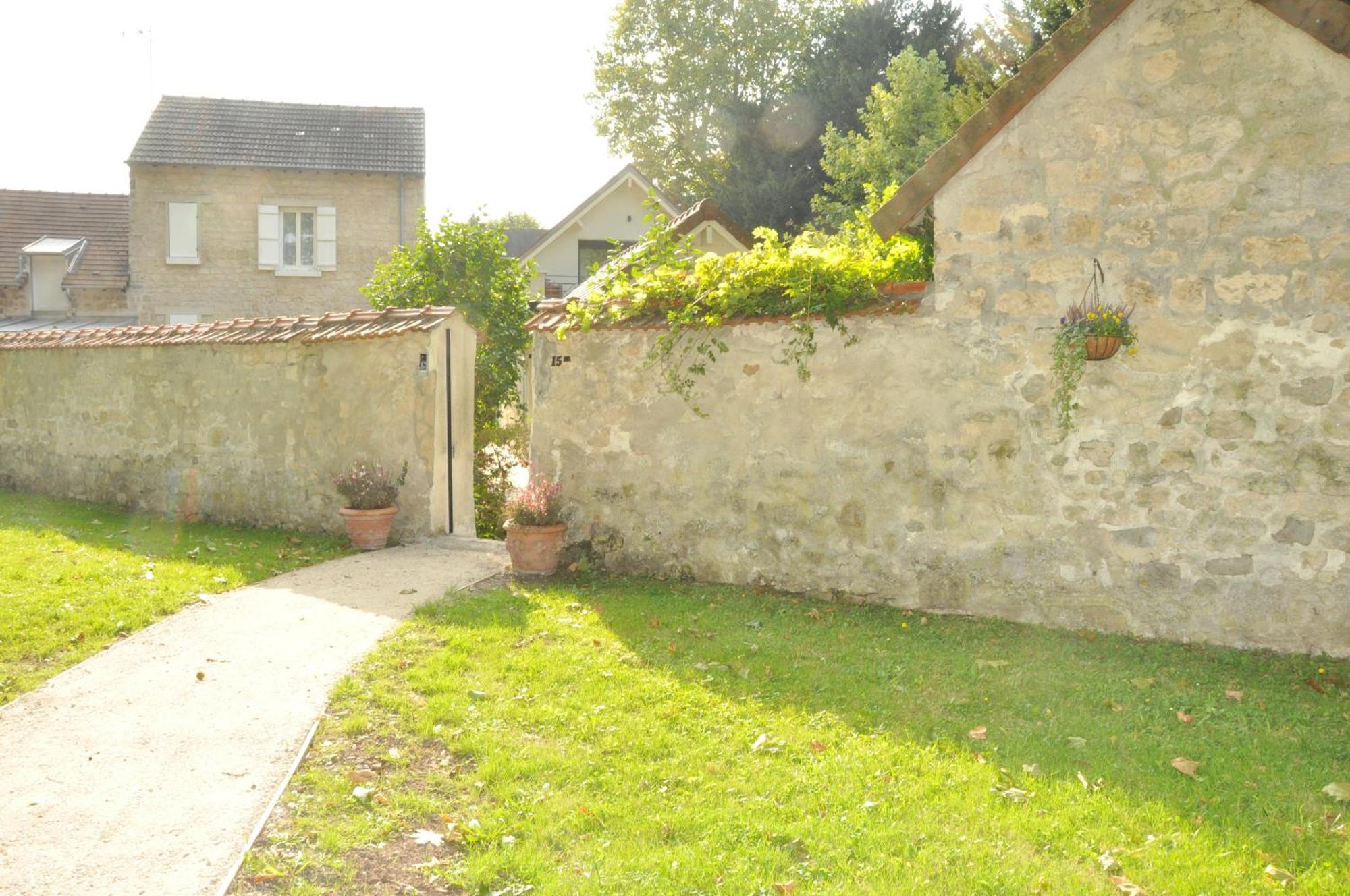 Nouveau Au Coeur De L'Isle Adam - Le Clos De L'Isle Acomodação com café da manhã Exterior foto