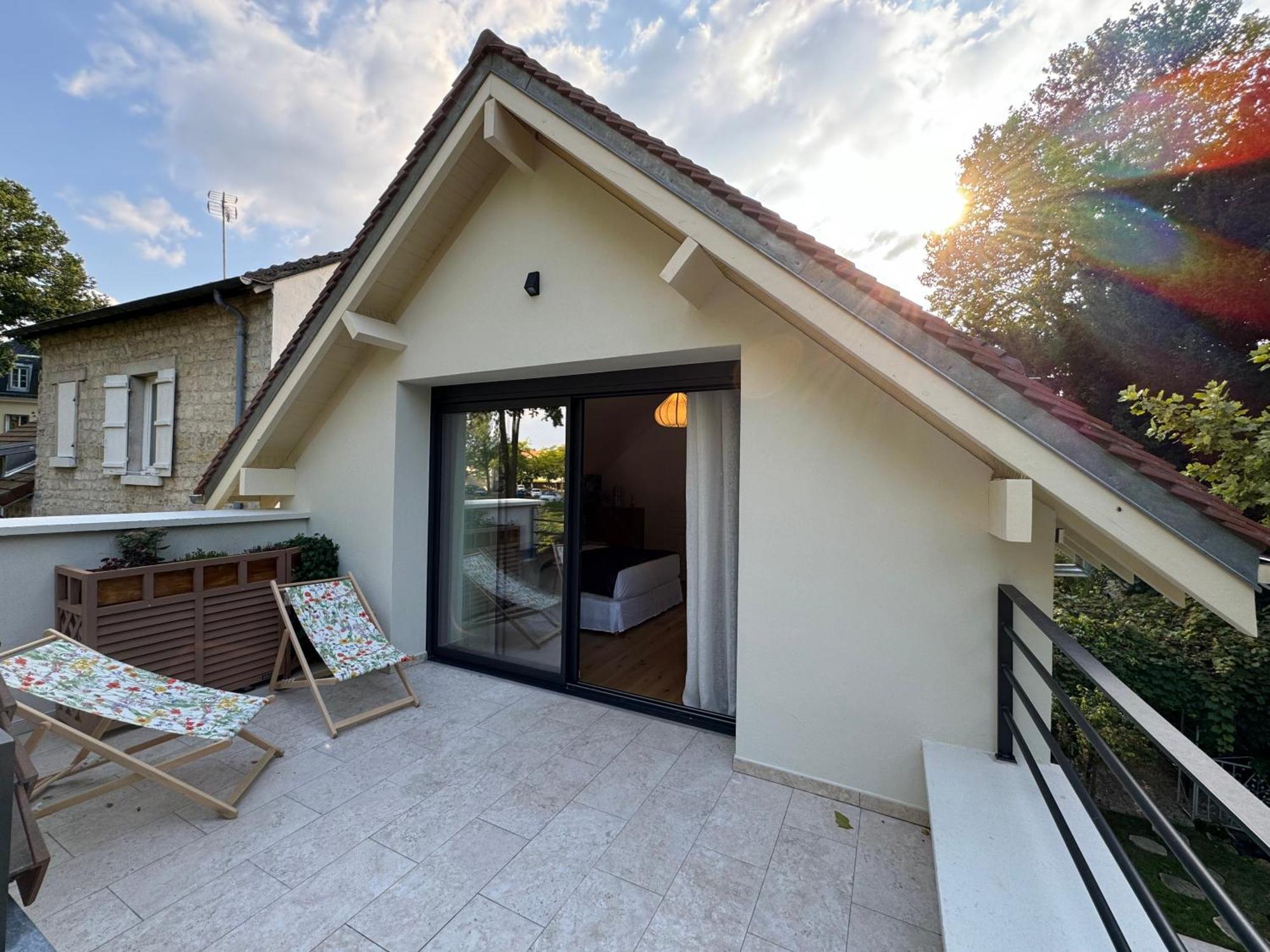 Nouveau Au Coeur De L'Isle Adam - Le Clos De L'Isle Acomodação com café da manhã Exterior foto