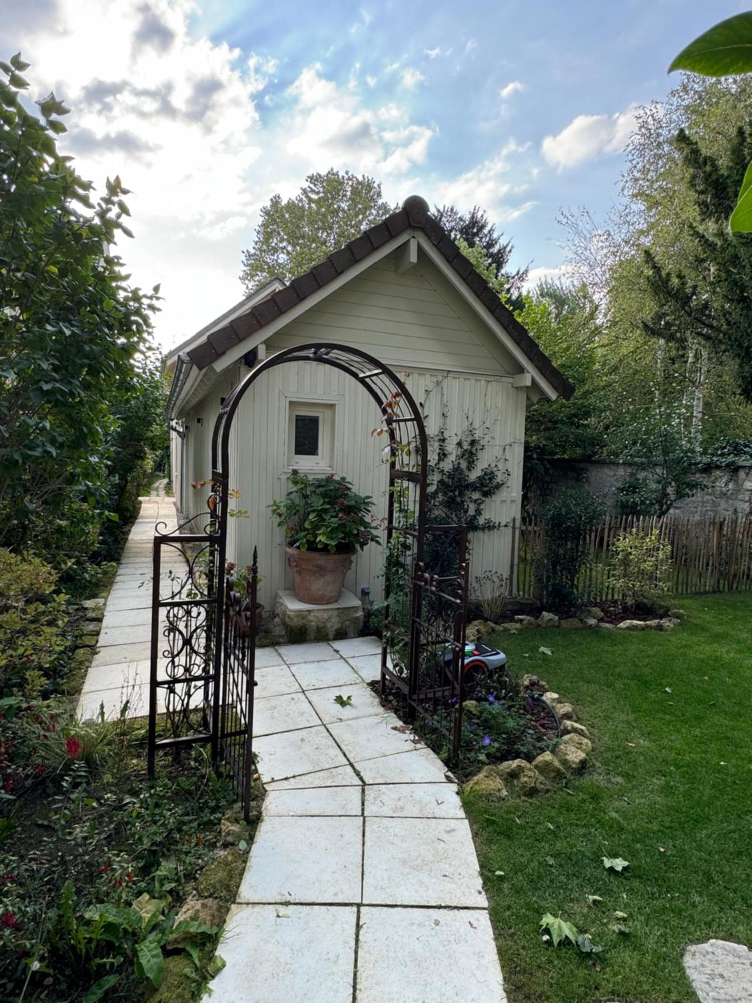 Nouveau Au Coeur De L'Isle Adam - Le Clos De L'Isle Acomodação com café da manhã Exterior foto